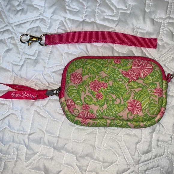 Lilly Pulitzer wallet - wristlet - Picture 4 of 5